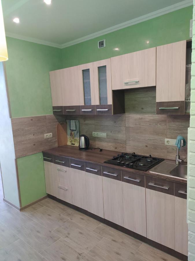 Апартаменты По Панаса Мирного. Khmelʼnytsʼkyy Extérieur photo